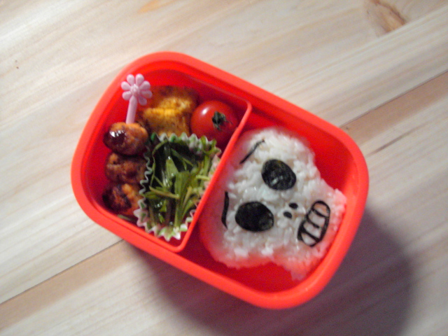 ホラーマン弁当.jpg